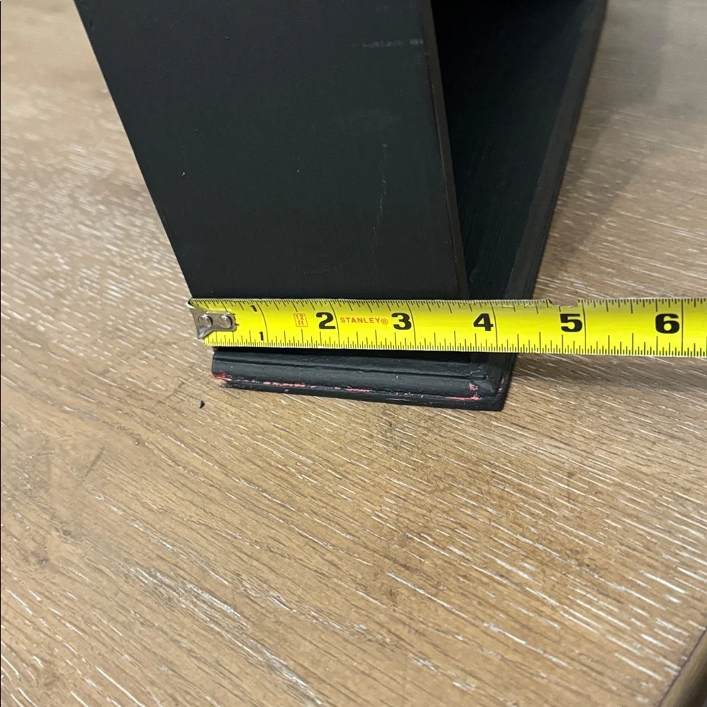 Black shelf - Picture 3 of 5